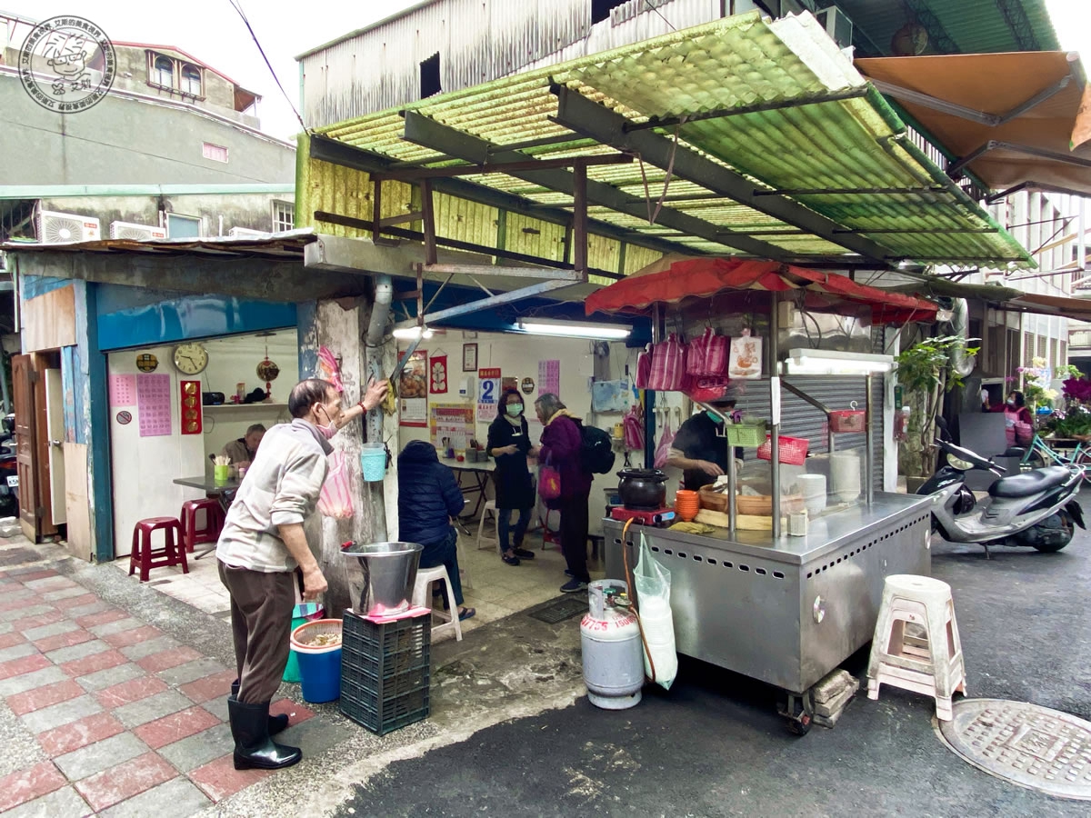 1大龍峒無名油飯 店家環境1